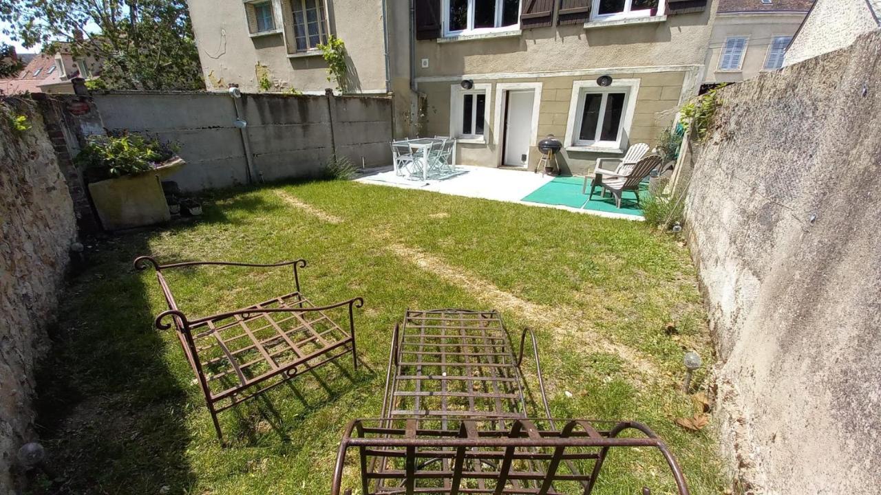 Gite Des Tanneurs Nogent-le-Rotrou Exterior photo